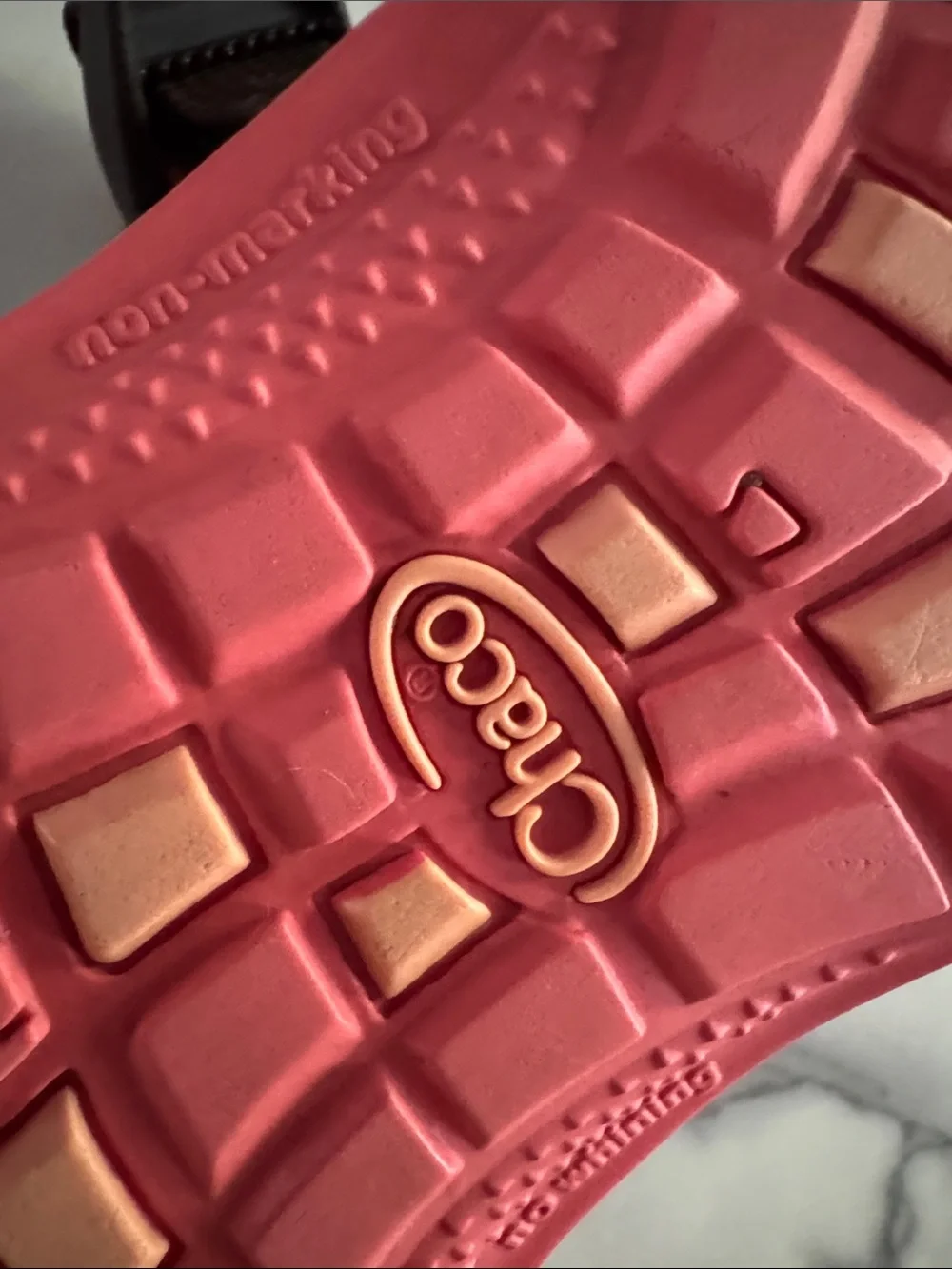 Chaco Kids Z/1 Sandals – Size 13 – Pink Coral Chevron